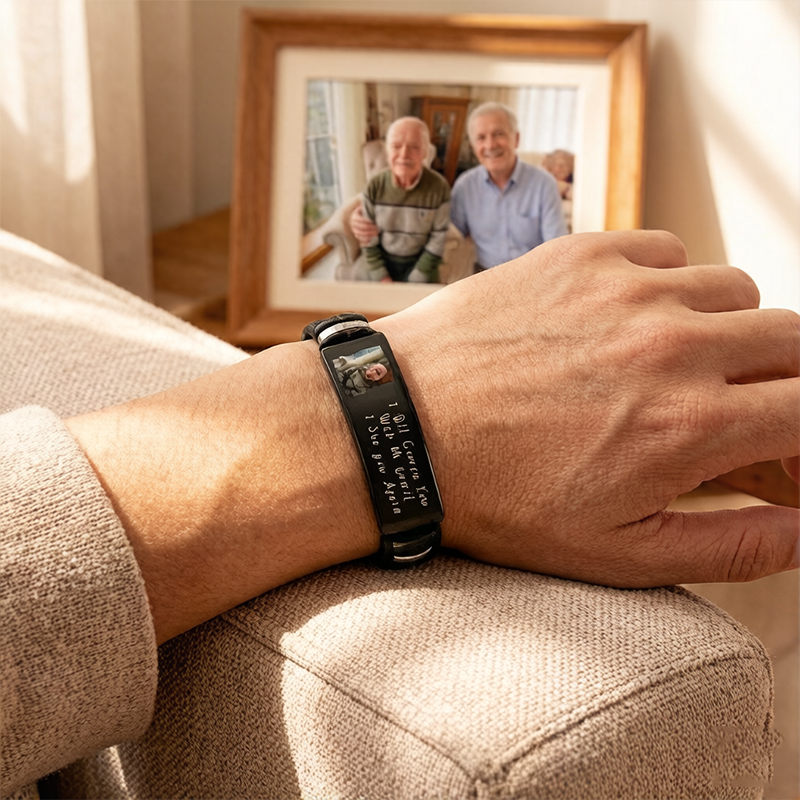 This Personalized Photo Keepsake Bracelet, Themed "I'll Always Wear You," Is Perfect As A Commemorative Gift For Family, Siblings, Friends, And Cat Adog Lovers
