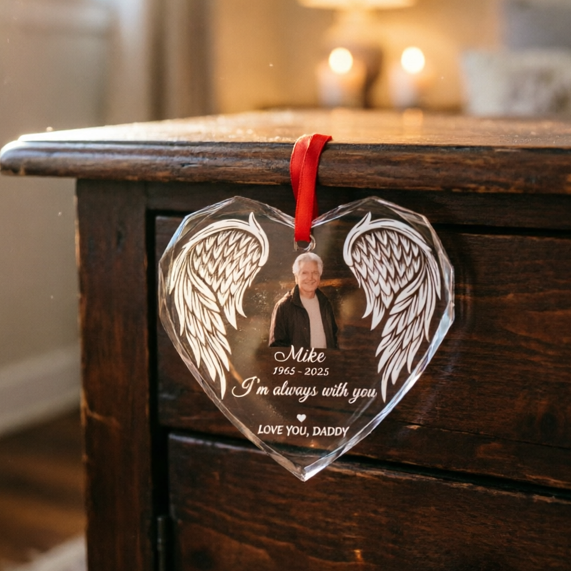 Customized Heart-shaped Crystal Pendant For Commemorative Photos. A Special Decoration To Remember The Deceased Loved Ones