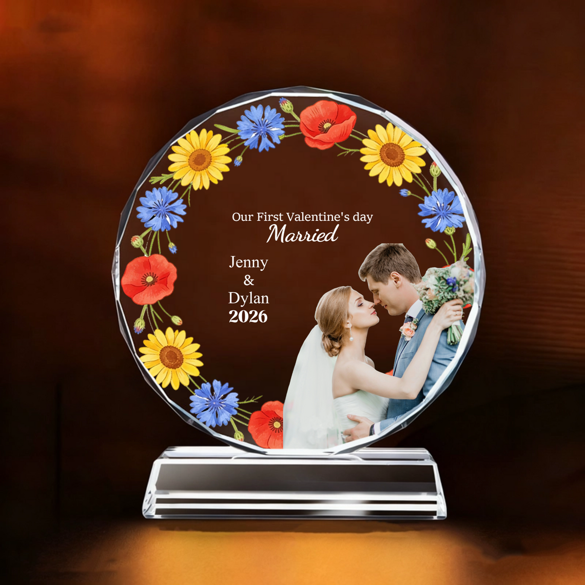 First Valentine‘s Day Married Personalized Crystal Desktop Ornament, Gift for Couples, Families, Perfect for Valentine's Day, Wedding, Anniversary