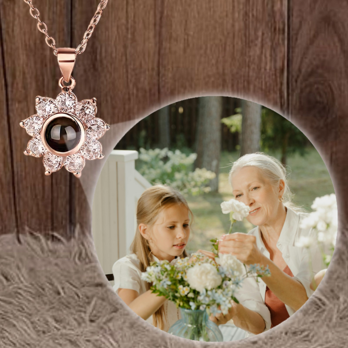 Flower-Shaped Photo Projection Necklace, Gift for Lovers, Families, Perfect for Anniversary, Valentine's Day