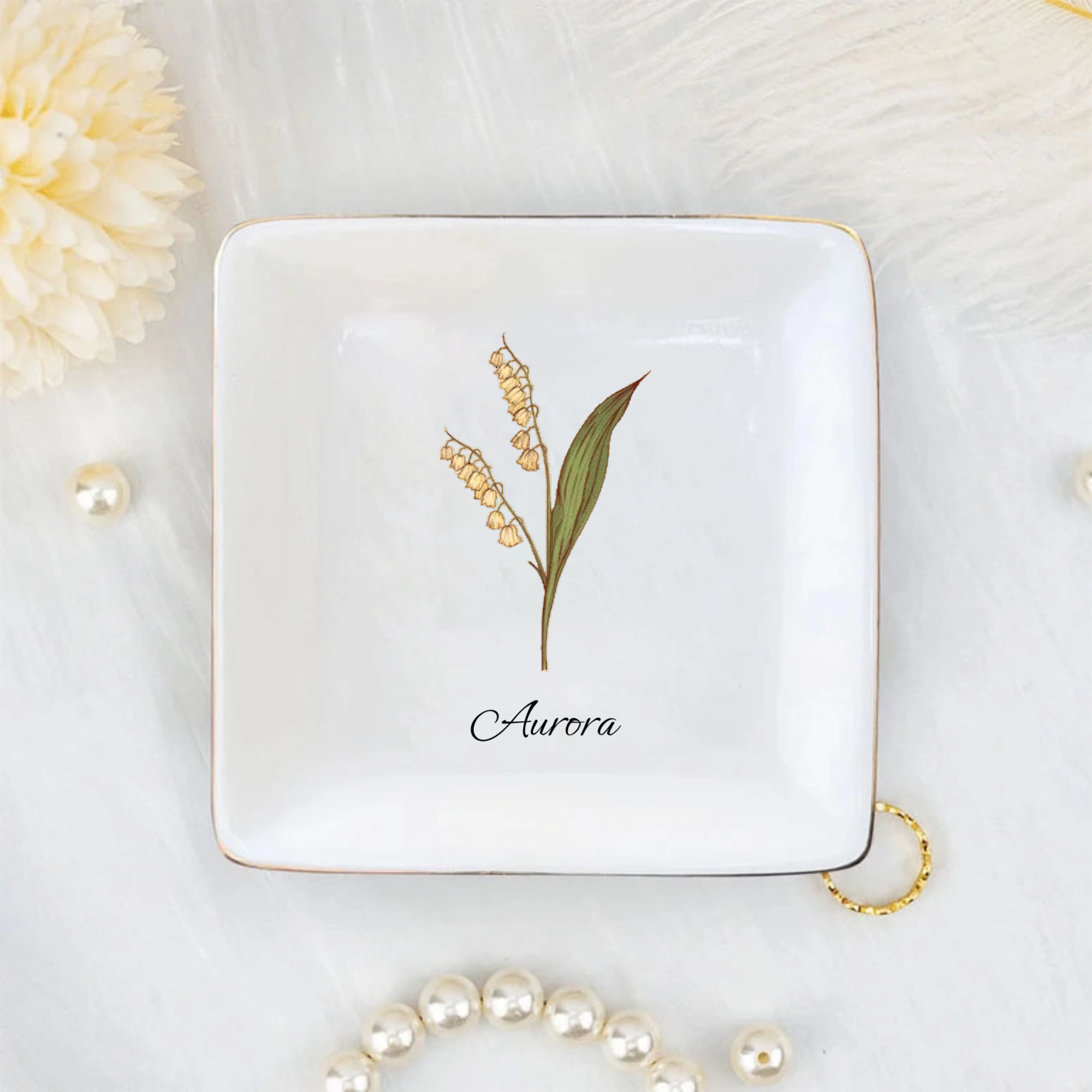 Custom Birth Month Flower Personalized Porcelain Tray, Perfect for Birthdays, Anniversaries, Housewarming, Baby Showers