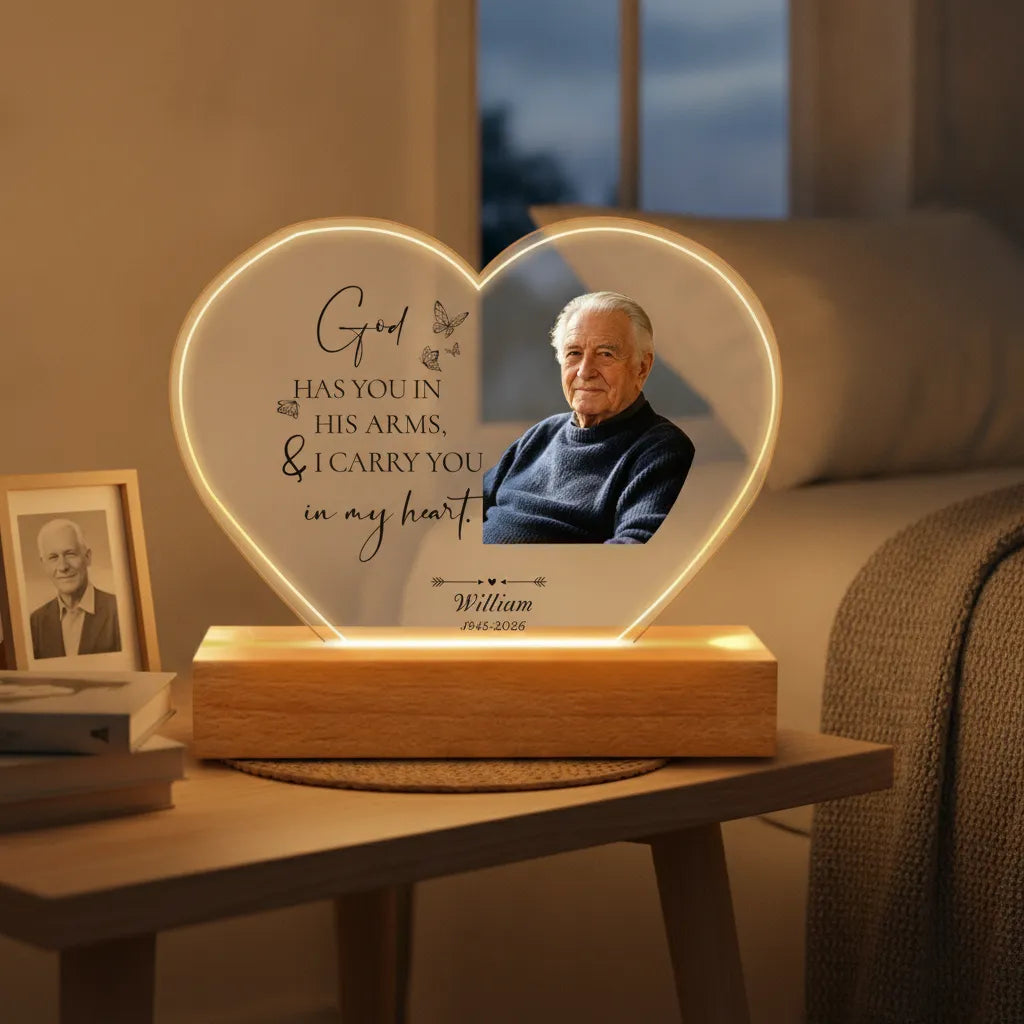 Personalized In Memory Of Loved One Heart Lamp Design, Custom Picture & Name Memorial Light, The Perfect Gift For Condolence Present