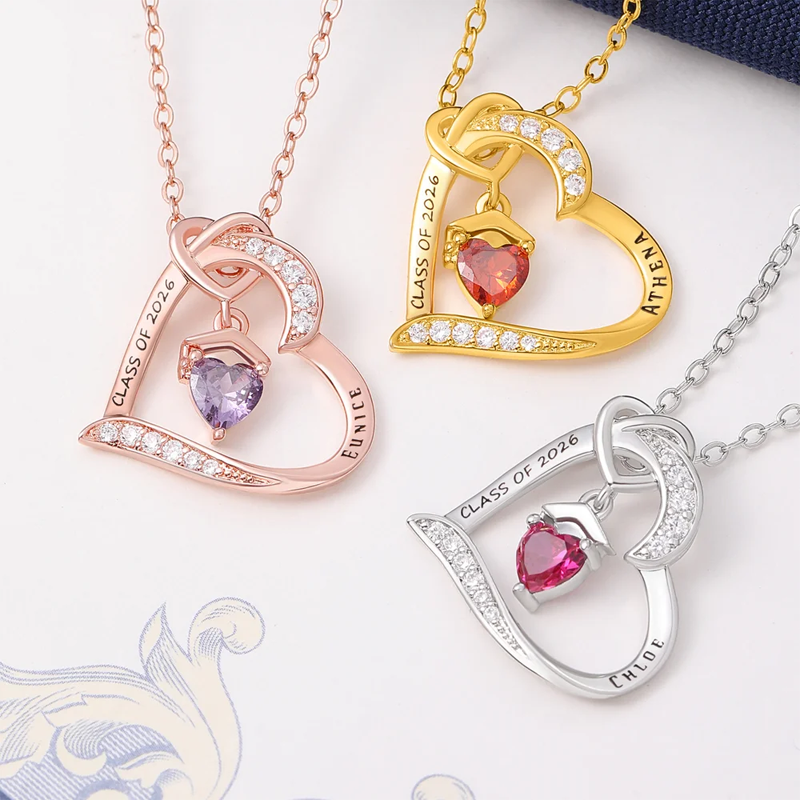 Personalized Heart-Shaped Necklace With Graduation Cap Pendant, Exquisite Jewelry, Can Be Engraved With Name and Year, 925 Sterling Silver, a Graduation Gift For Graduates.