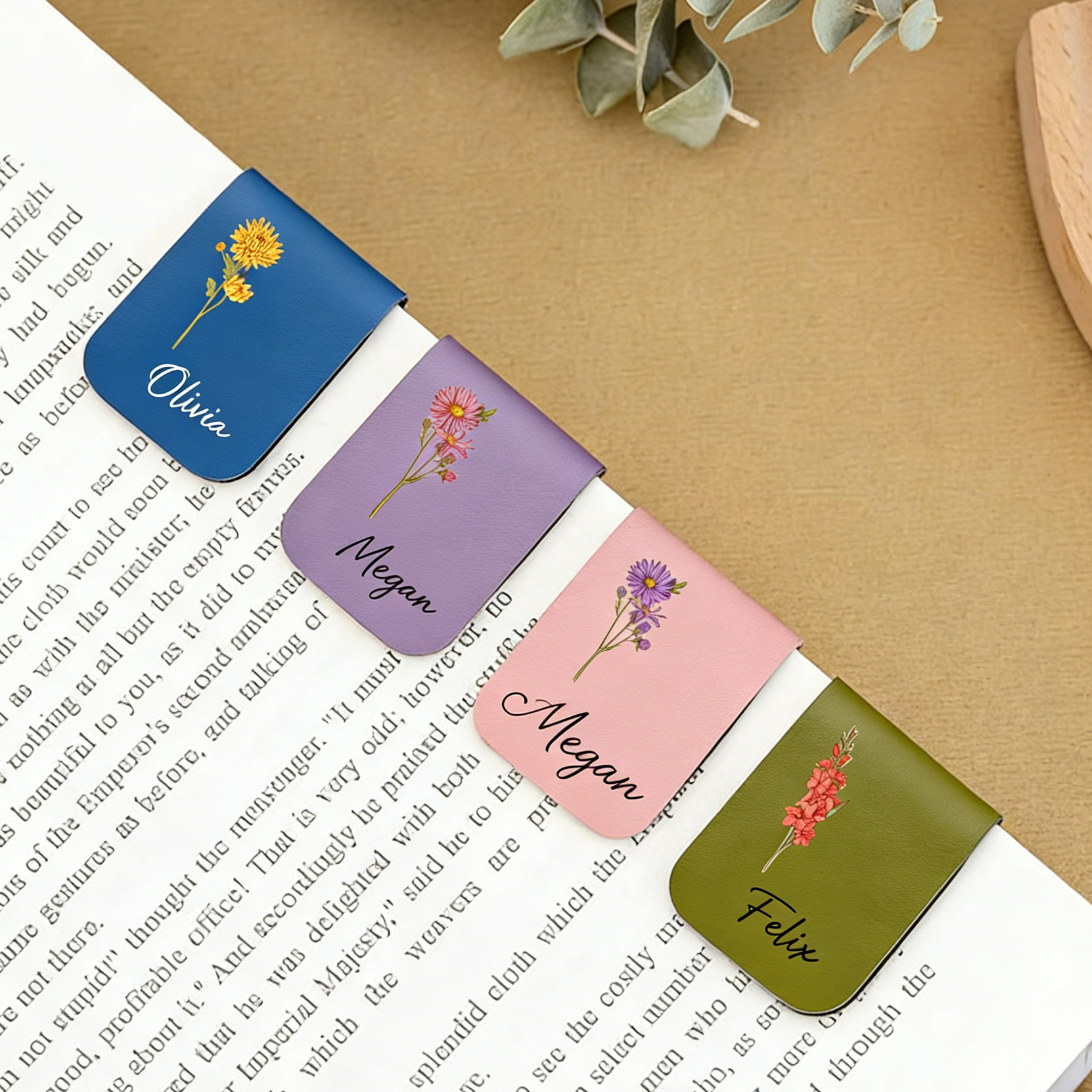 Personalized Birth Flower Magnetic Bookmark, Gift for Book Lovers, Perfect for Birthdays, Holidays, Special Occasions