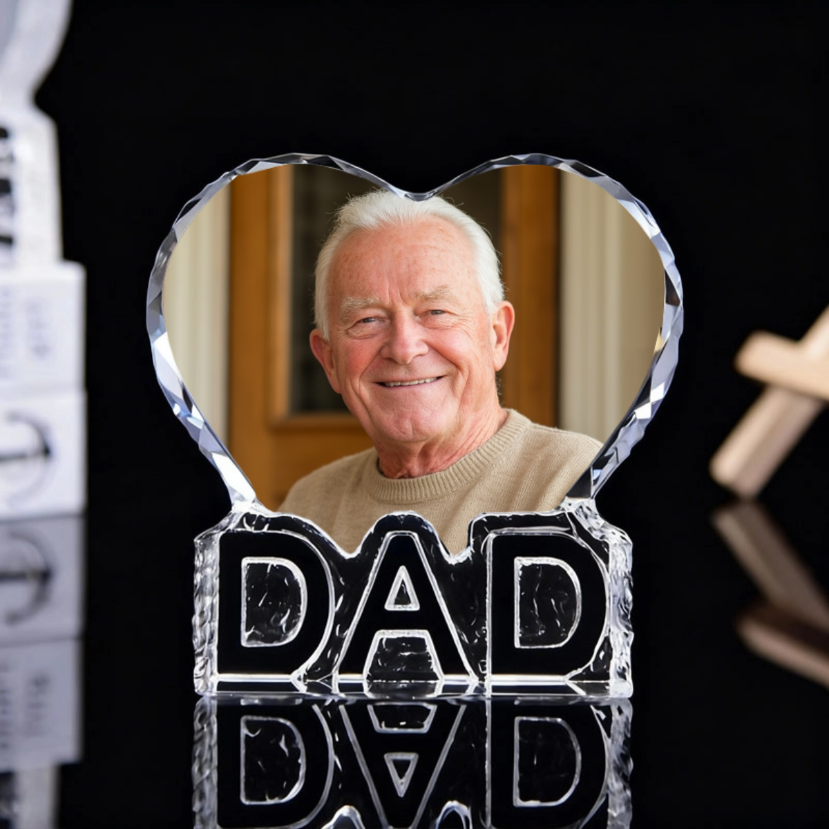 Heart-Shaped DAD Photo Crystal Ornament, Keepsake for Dad, Unique Gift for Father's Day, Birthday, Anniversary, Home & Office Desk Decoration