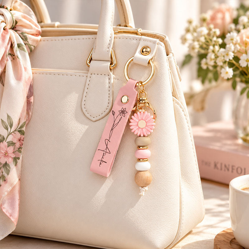 Personalized PU Leather Birth Flower Keychain, Custom Engraved Name with Daisy Bead Charm, Thoughtful Gift for Bridesmaids and Friends for Wedding, Birthday and Party Occasions