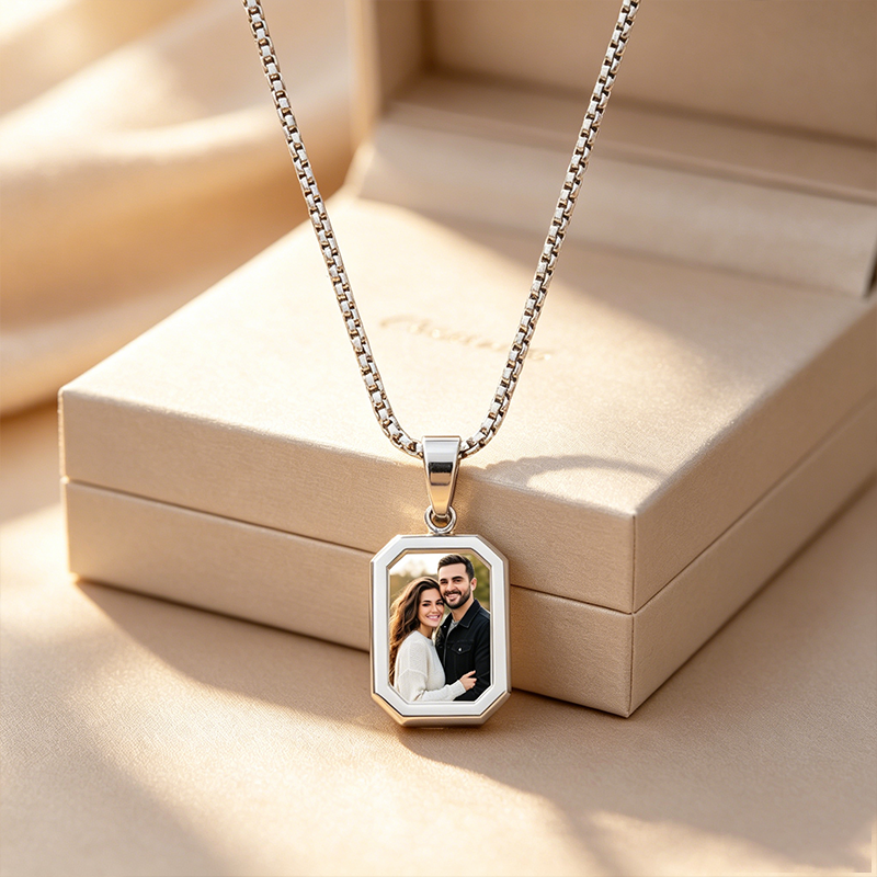 Personalized Custom Commemorative Photo Necklace With Thermal Imaging Effect. An Especially Special Gift For Friends, Family, And Couples On Birthdays And Other Special Occasions