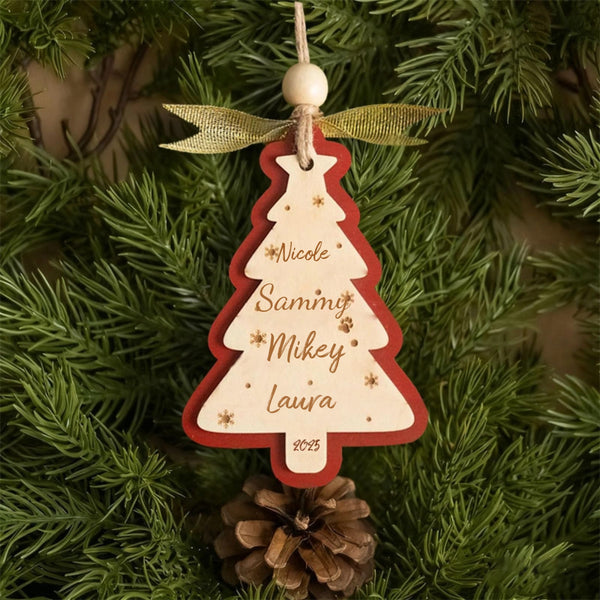 Personalized Wooden Christmas Tree Ornament, Gift for Family and Friends, Christmas Tree Decor and Seasonal Celebration