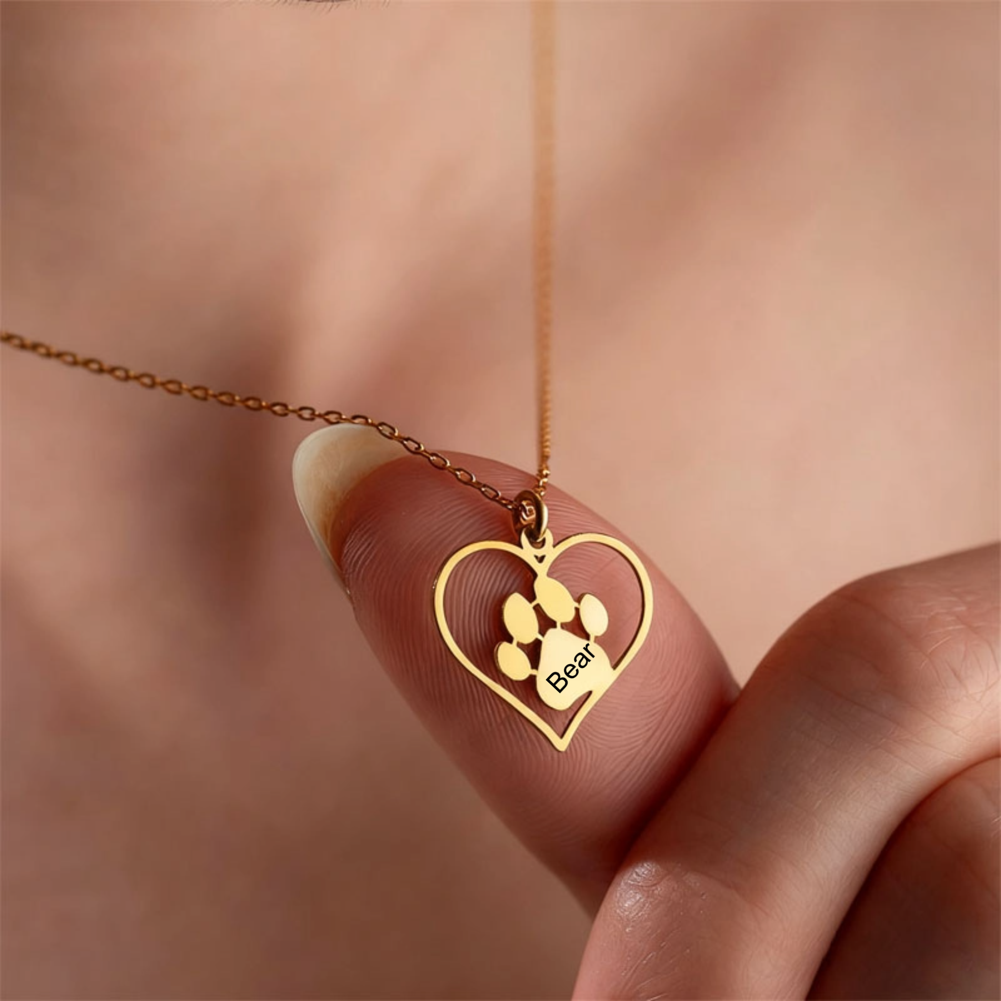 18K Gold Plated Dog Paw Print Heart Necklace, Custom Pet Name Engraving, Personalized Memorial Jewelry for Dog Lovers, Birthday and Anniversary Gift