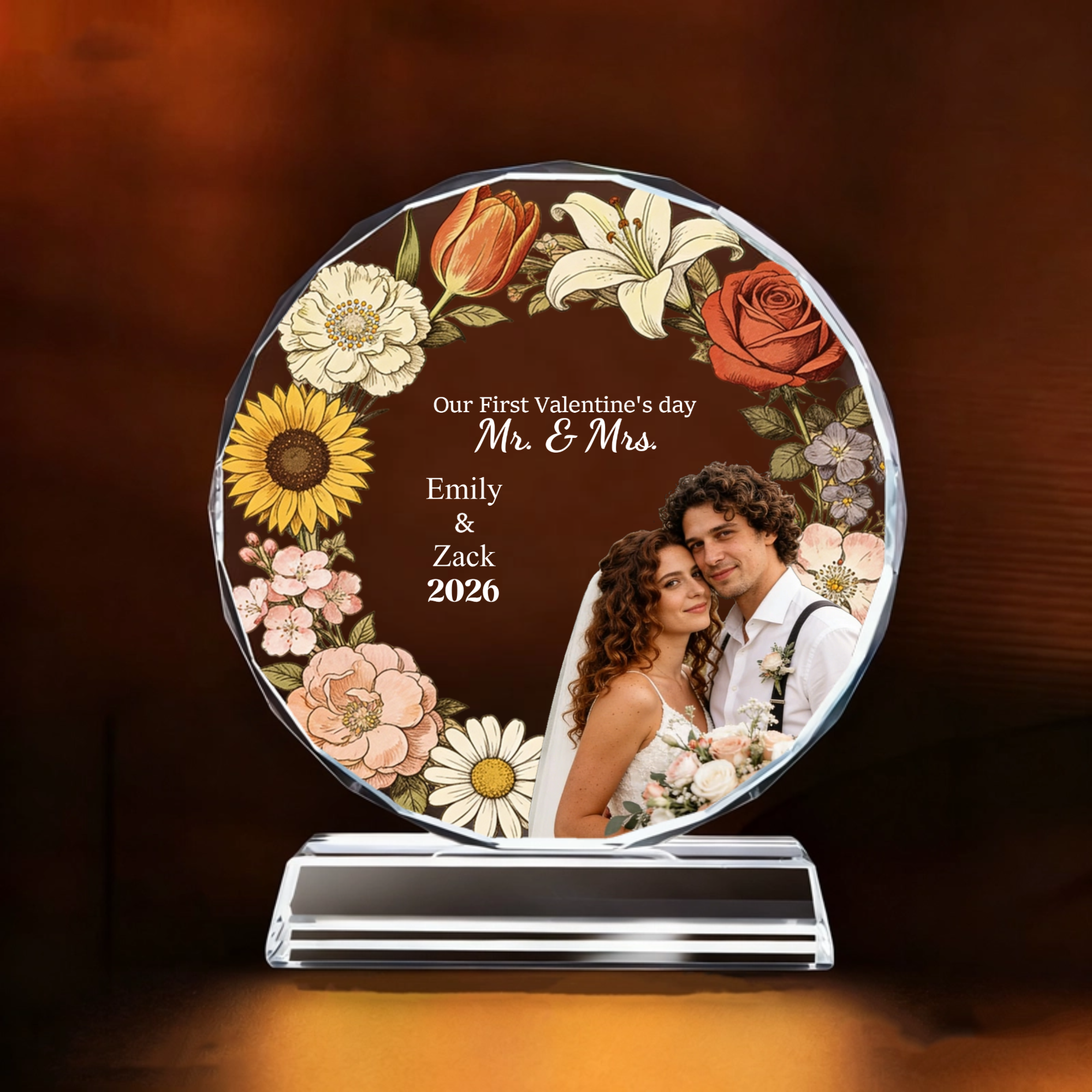 First Valentine‘s Day Married Personalized Crystal Desktop Ornament, Gift for Couples, Families, Perfect for Valentine's Day, Wedding, Anniversary