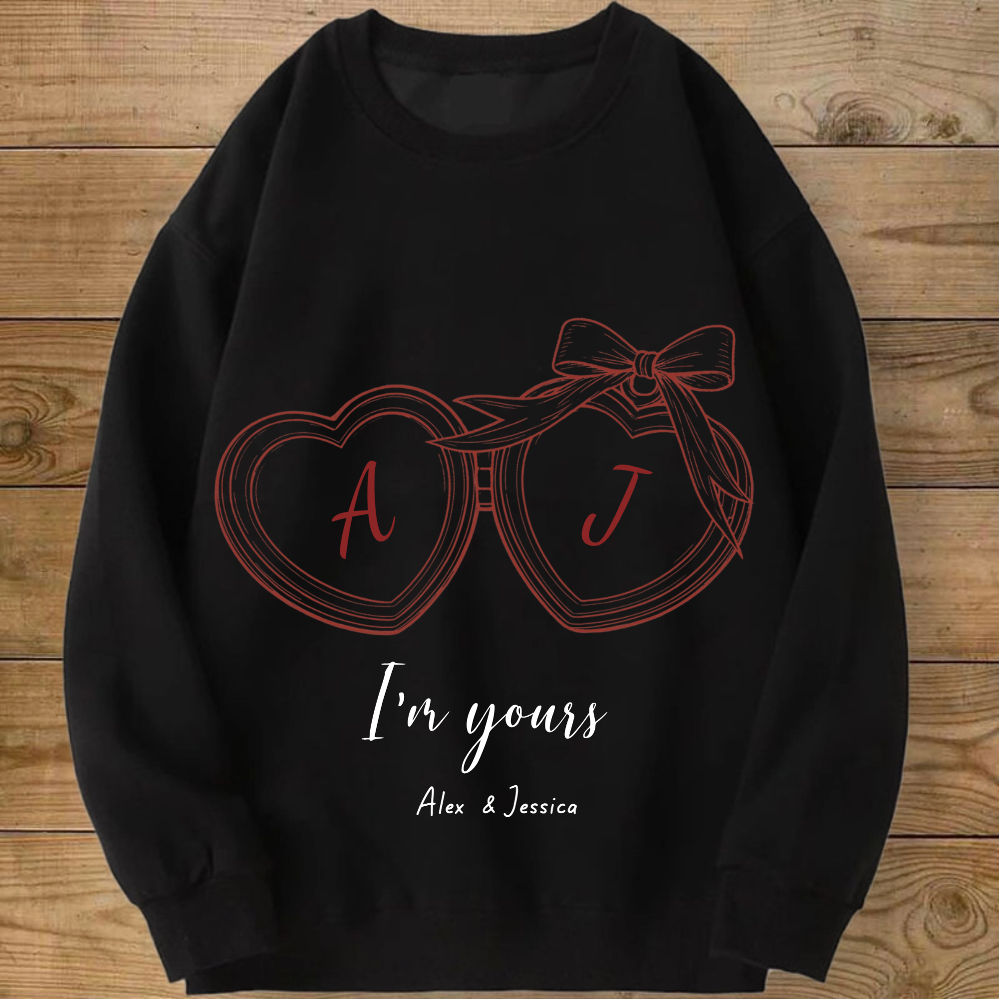 Personalized Heart Sweatshirt, Unisex Gift for Couples, Perfect for Valentine’s Day, Anniversary, Romantic Occasion