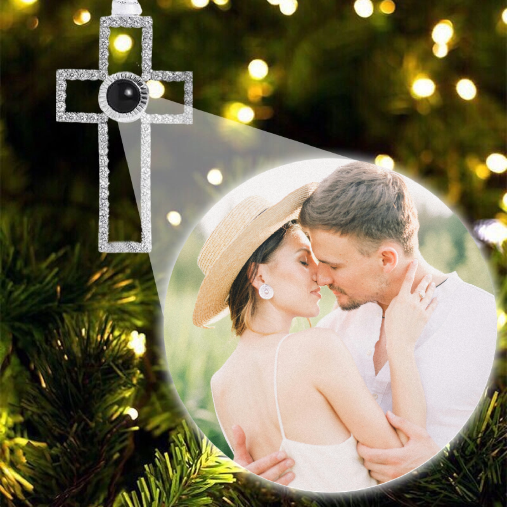 Personalized Christmas Tree Projection Photo Ornament, Gift for Family, Couples, Pet Lovers, Perfect for Christmas Tree, Holiday Celebration