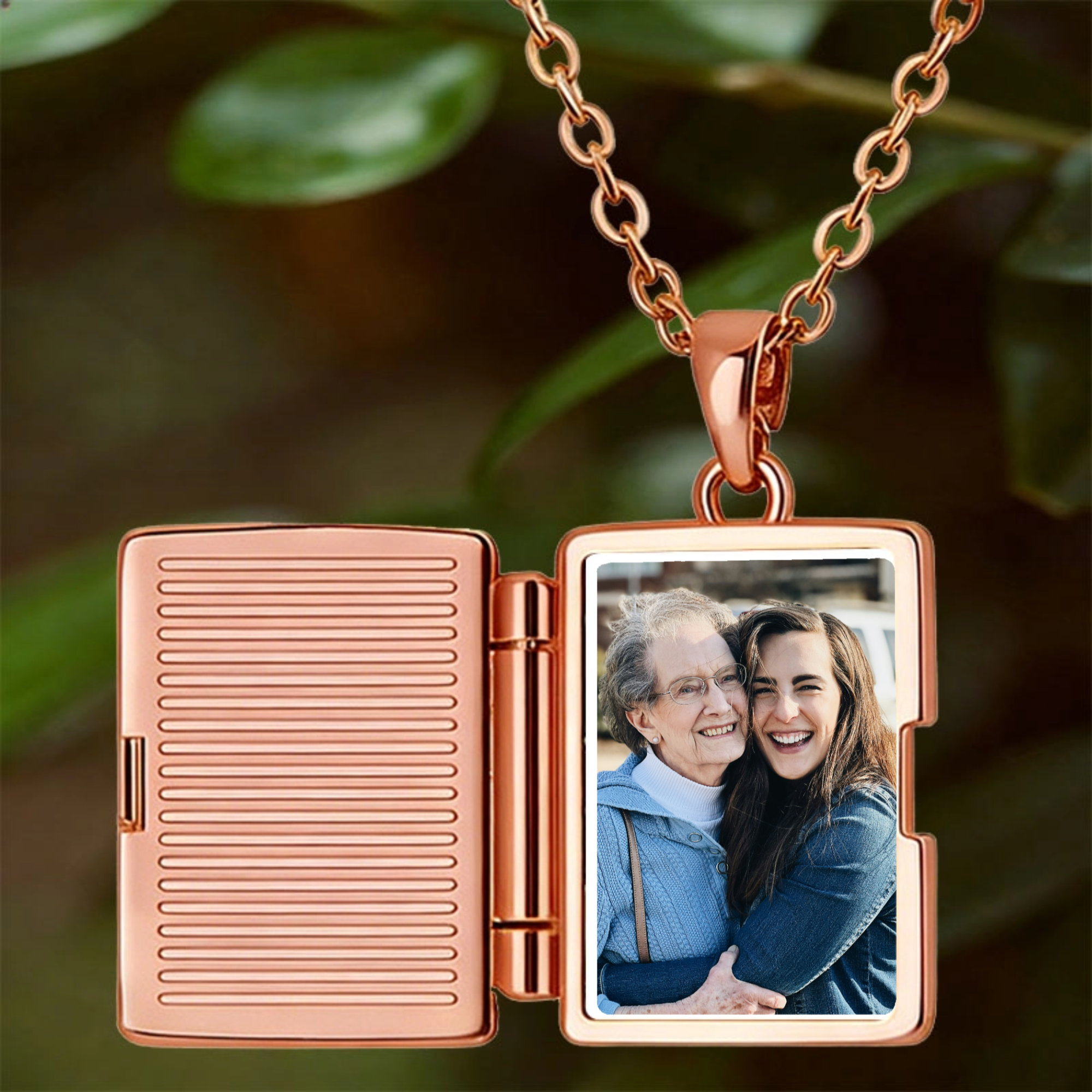 Photo Album Locket Necklace, Gift for Lovers, Mothers, Families, Perfect for Anniversary, Mother's Day, Birthday