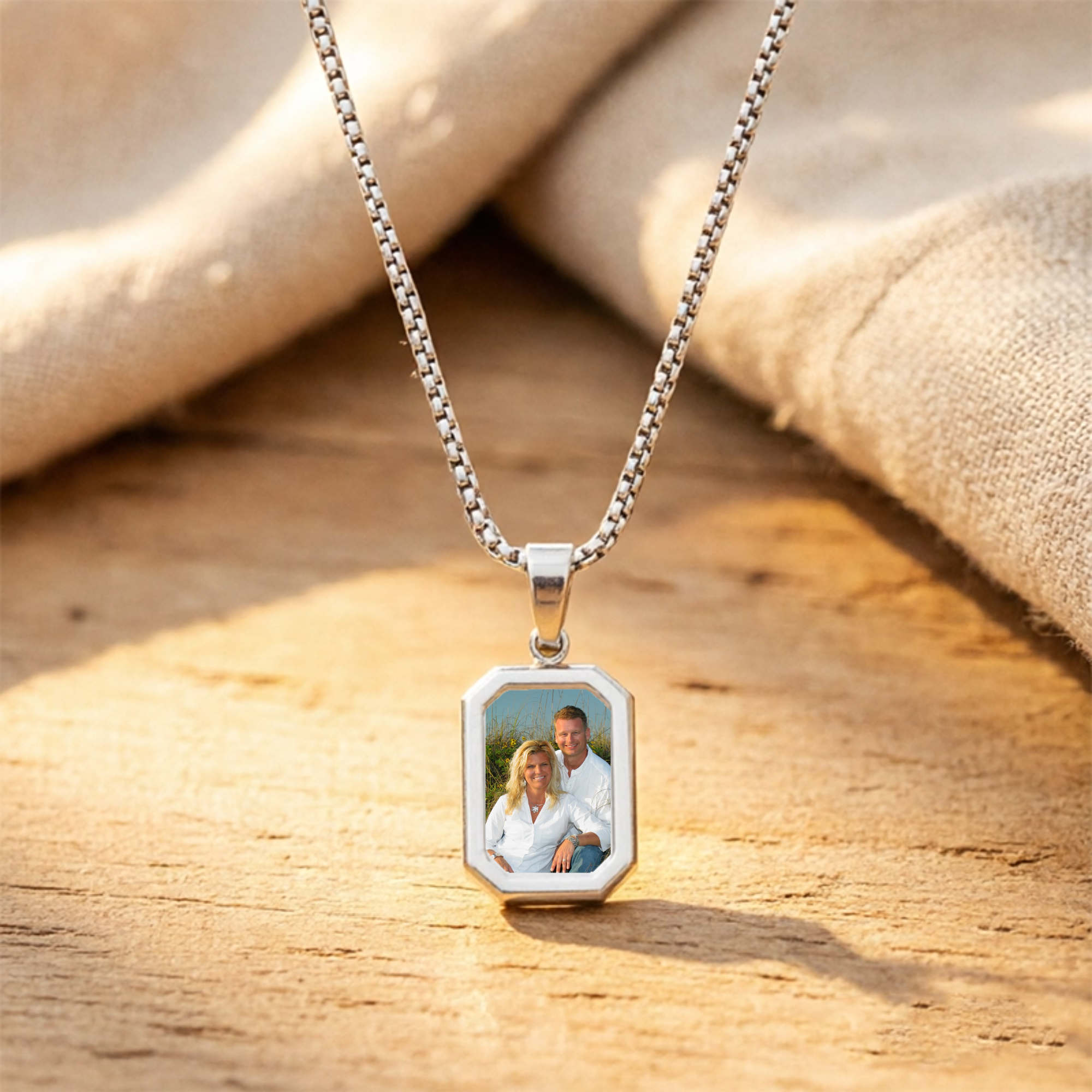 Personalized Custom Commemorative Photo Necklace With Thermal Imaging Effect. An Especially Special Gift For Friends, Family, And Couples On Birthdays And Other Special Occasions